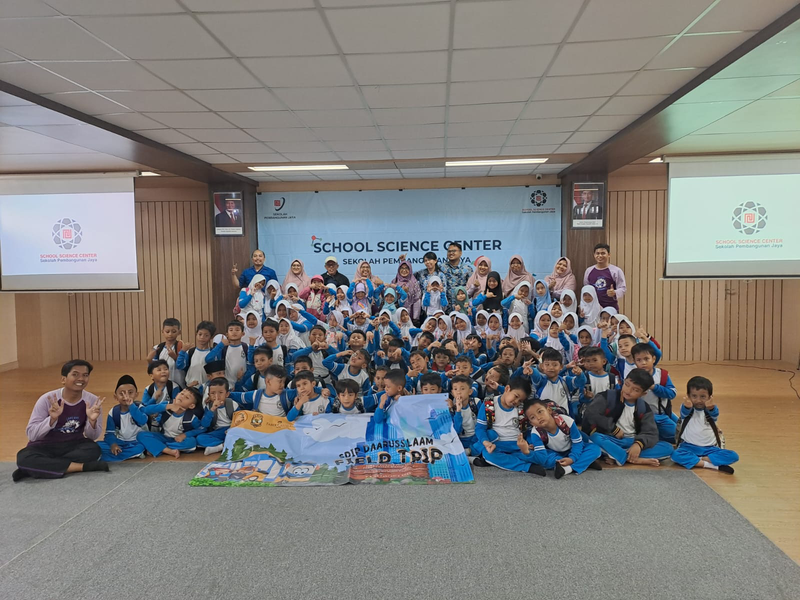 KUNJUNGAN SD ISLAM PLUS DARUSSALAM KE SCHOOL SCIENCE CENTER